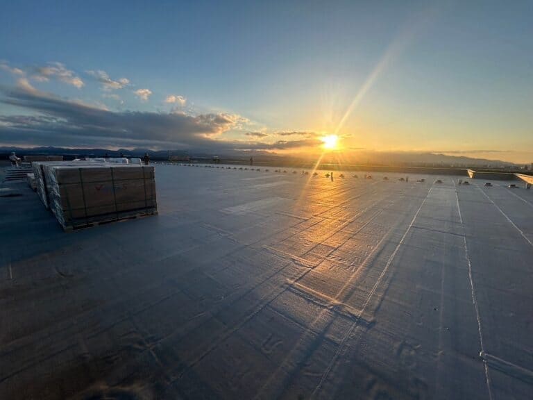 太陽光発電設置工事日記-屋上パネル- | 北海道の太陽光発電設置・メンテナンスのことなら『bicodo』